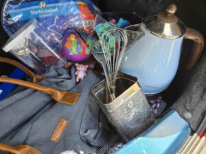 Kofferbakverkoop Stichting Kringloop Alphen