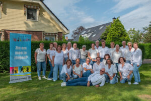 Jaarmarkt-Hazerswoude-Dorp-groepsfoto mikado